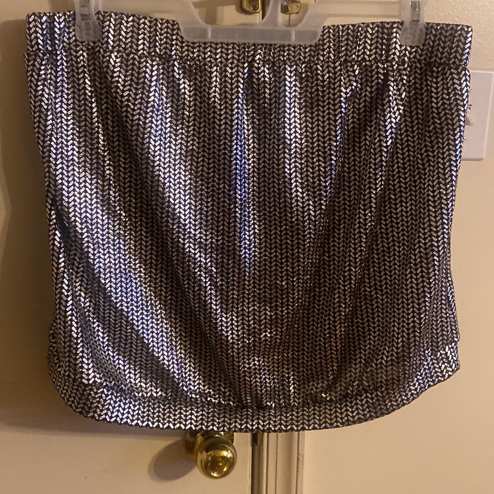 Metallic knit tube top